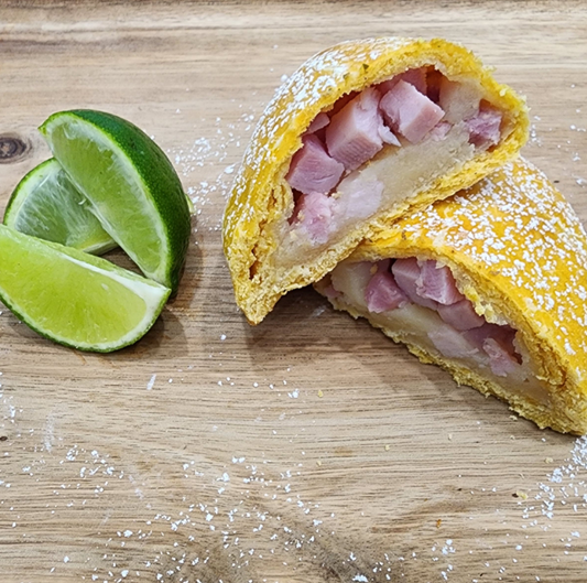 Empanada de Jamon y Queso